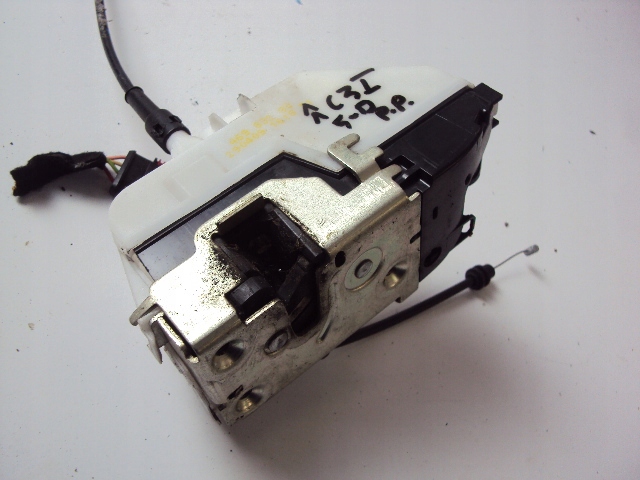 фото №1, Замок дверь правый перед citroen c3 i 5 дверь