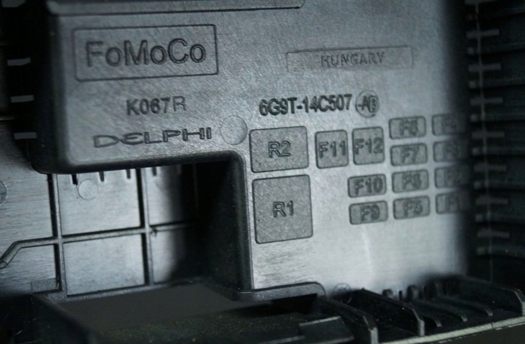 фото №7, Volvo v60 2010 коробка предохранителей / комплект