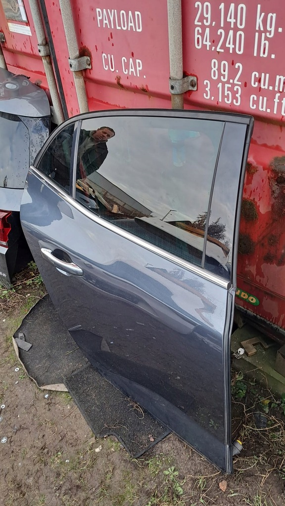 фото №1, Дверь правое задние renault megane iv хэтчбек tekpn