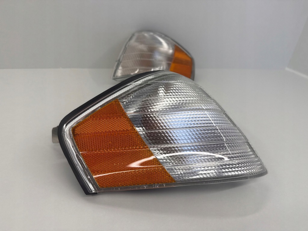 фото №11, Поворотники передні комплект mercedes-benz sl500 r129 1315106914