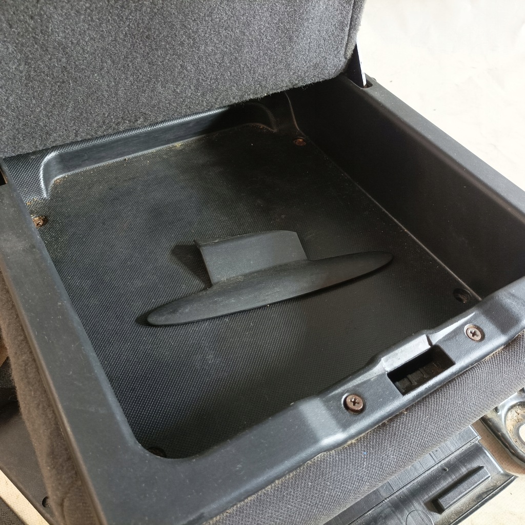 фото №8, Dodge ram 1500 09- сидіння складний підлокітник usa