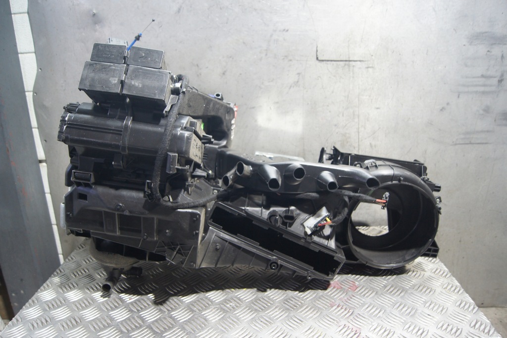 фото №10, Обігрівач vw caddy iii 1t1819003