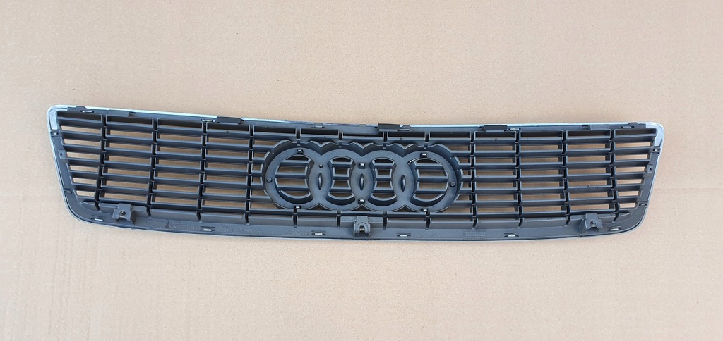 фото №15, Audi s8 d2 94-99 решітка радіатора решітка радіатора капот 4d0853651h oryg