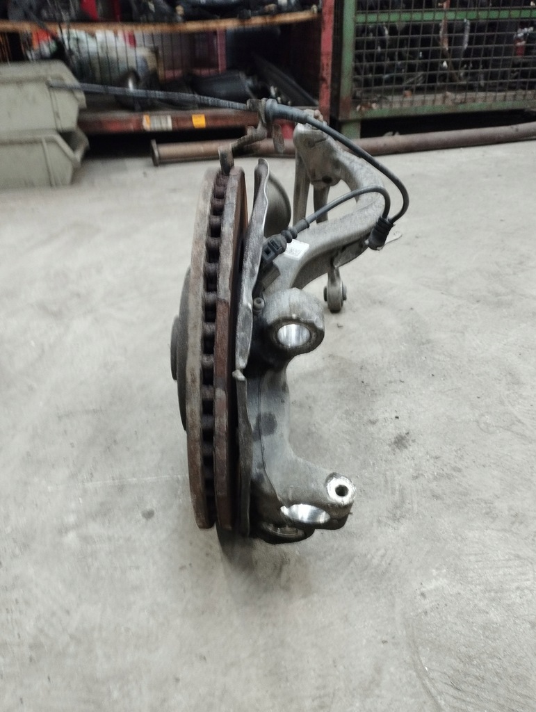 фото №8, Audi a7 3.0tdi поворотный кулак правая передняя 4g0407242c