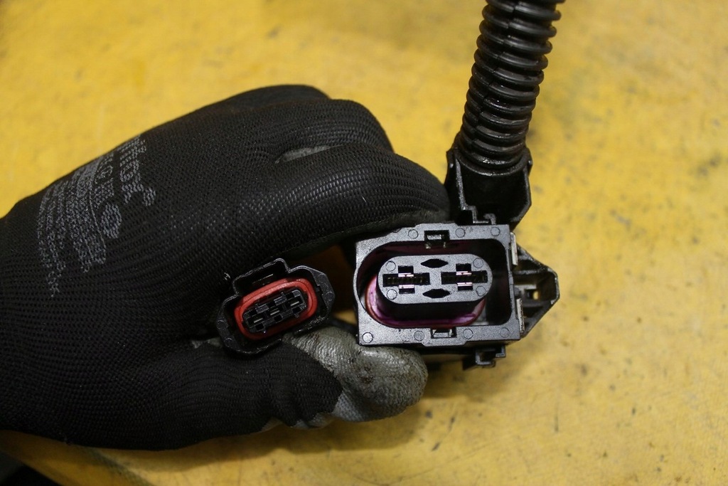 фото №5, Шланг жгут усилителя zafira b 2.2 b z22yh