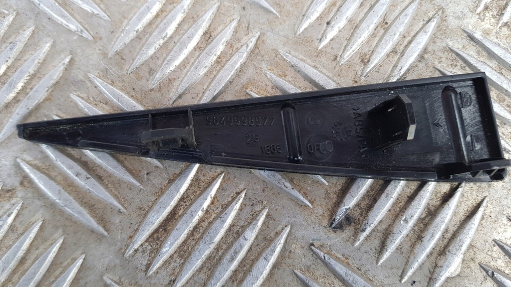 фото №7, Citroen c4 защита заглушка радио левая правая