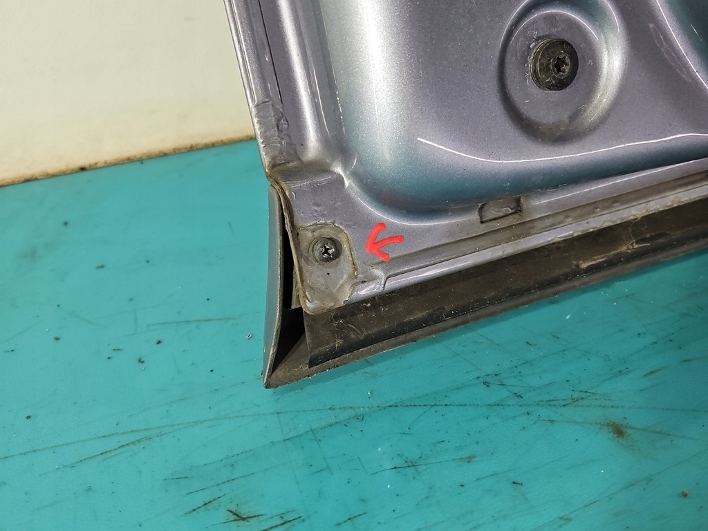 фото №13, Дверь перед левая audi a4 b7 серебристый ly7h