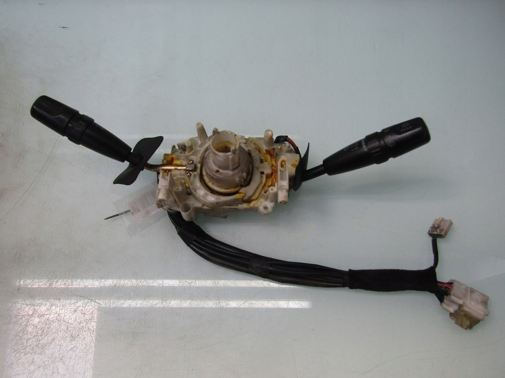 фото №1, Carnival i 03r перемикач комбінований світла