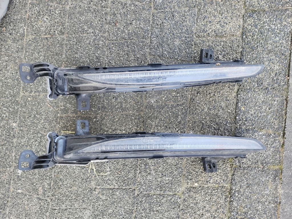 Купити Renault espace v koleos ii lift 19- лампа led drl поворотник лівий перед