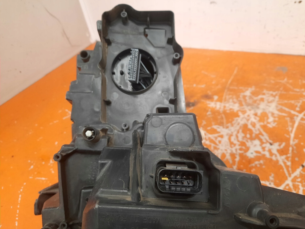 фото №12, Peugeot 3008 ii 16-24 фара правий перед лампа передня права 9826572680