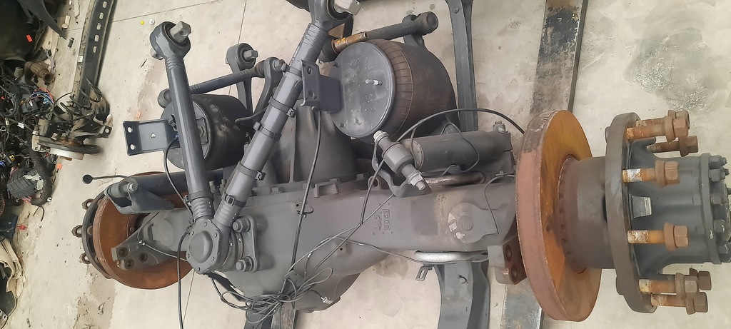 фото №7, Volvo fh4 500 підвіска задні задня міст диференціал