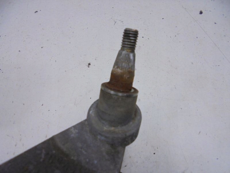 фото №7, Volvo v70 i моторчик механизм дворник перед