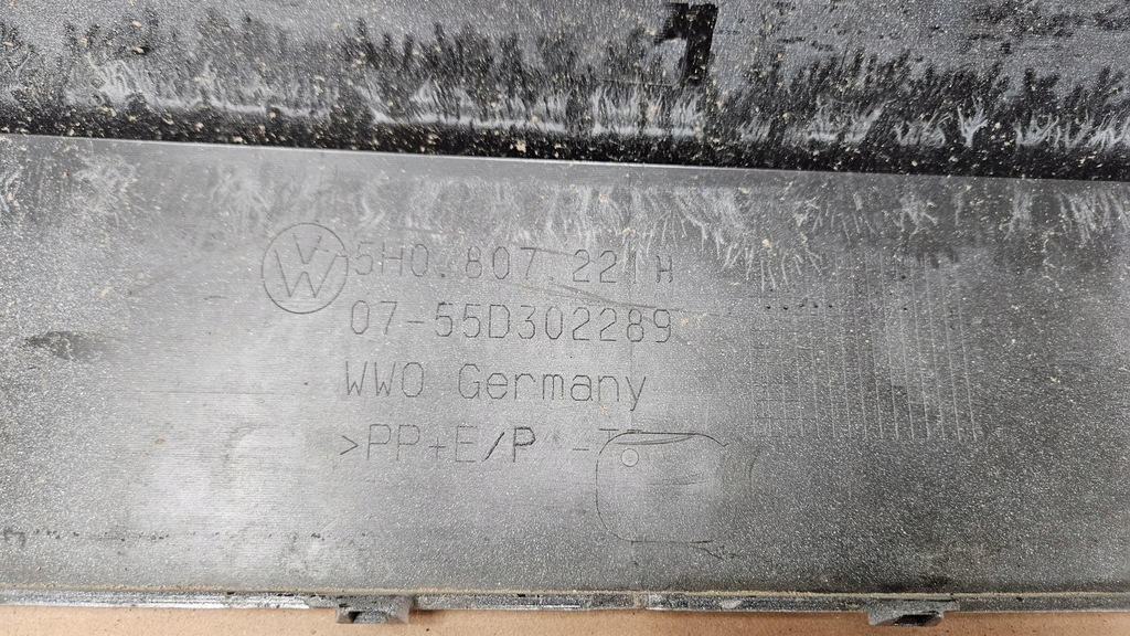 фото №14, Бампер передній решітка vw golf viii 5h0807221h