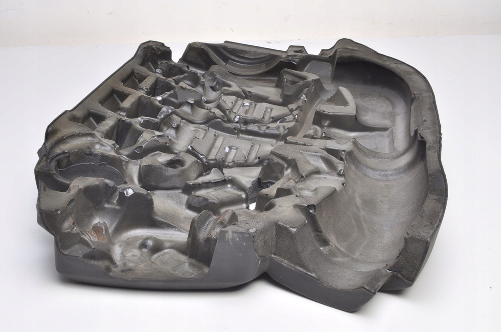 фото №7, Volvo s60 ii v60 xc70 ii 2.4 d5 215km защита крышка двигателя 31339884