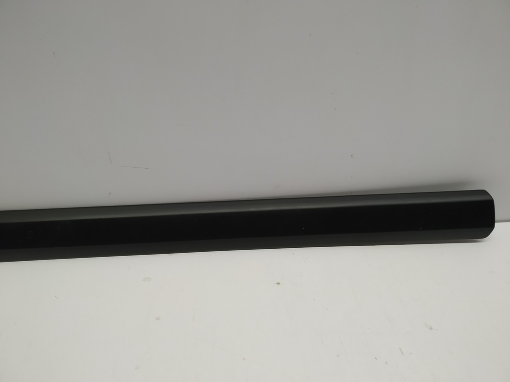 фото №10, 09+ skoda yeti молдинг двері перед задня накладка