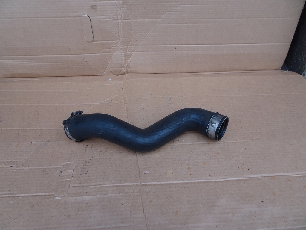 фото №1, Audi a4 b7 wąż труба інтеркулера 8e0145737f