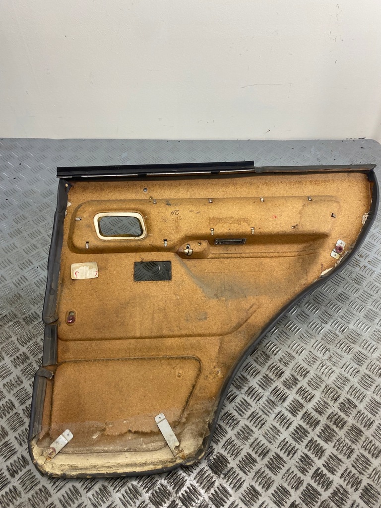 фото №6, Обивка дверь левый задняя mitsubishi pajero ii 5d