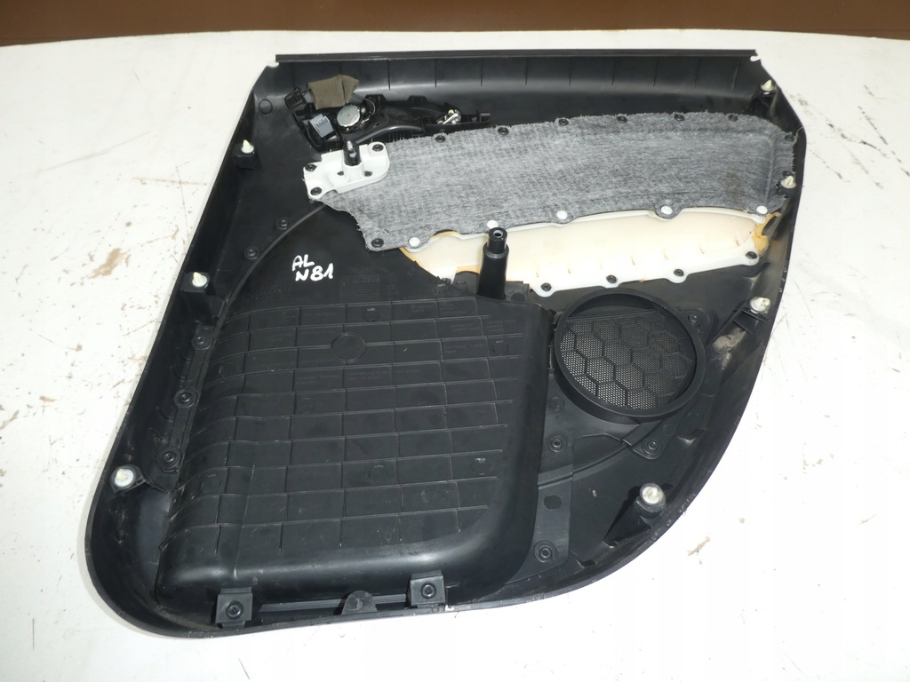 фото №5, Обшивка оббивка двері ліва skoda yeti 5l0867211