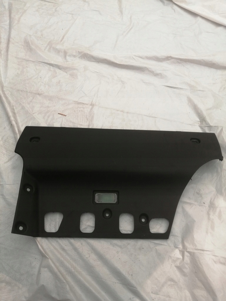 фото №1, Пластик панели бардачок консоли audi r8 423858434