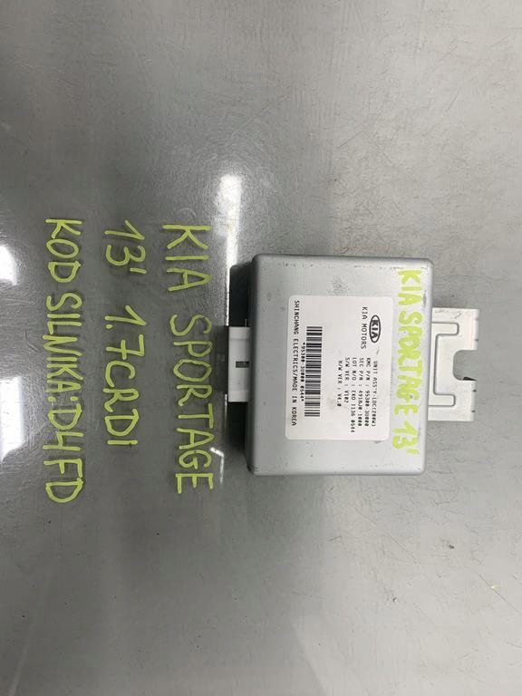 Купити Kia sportage 3 1.7 crdi модуль блок керування 593003u000