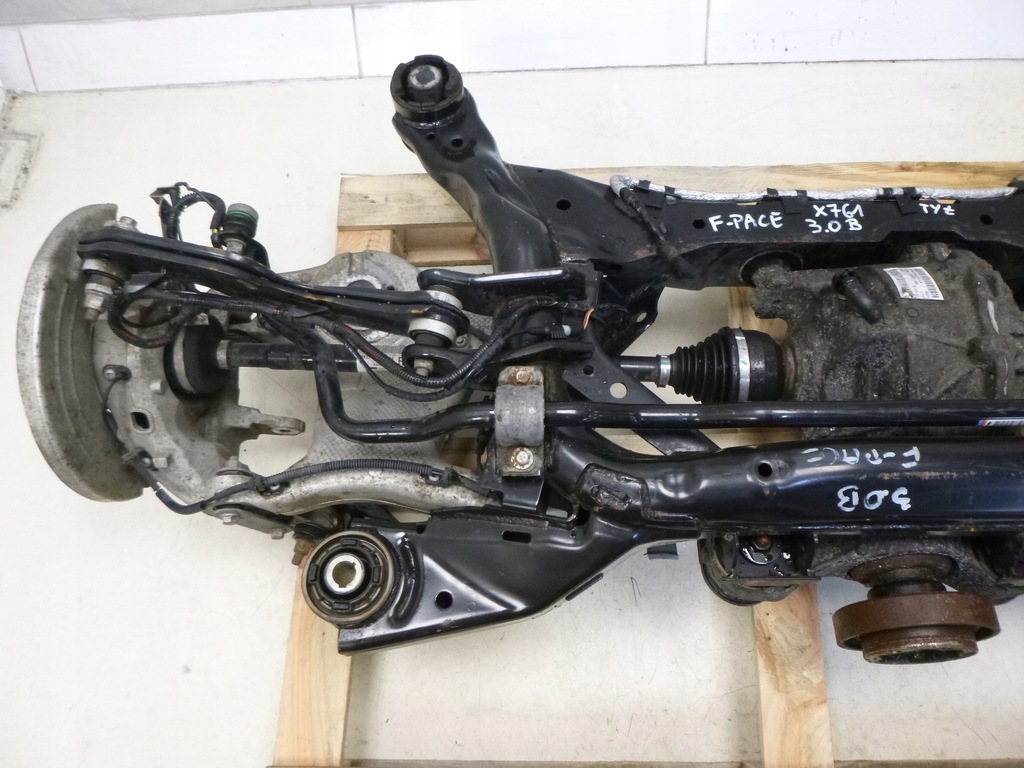 фото №7, Jaguar f-pace x761 xj x351 3.0 sc підвіска задня