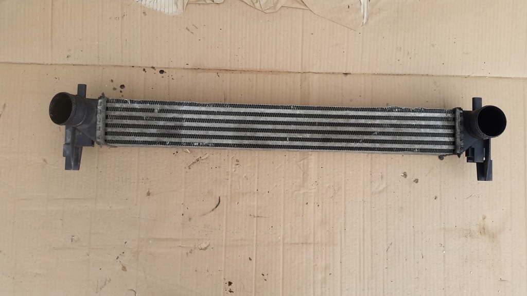 Vw polo 6r интеркулер 6r0145805 в Украине