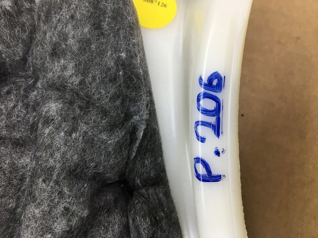 фото №10, Обшивка стійка лівий задня audi e-tron ge 4ke867245