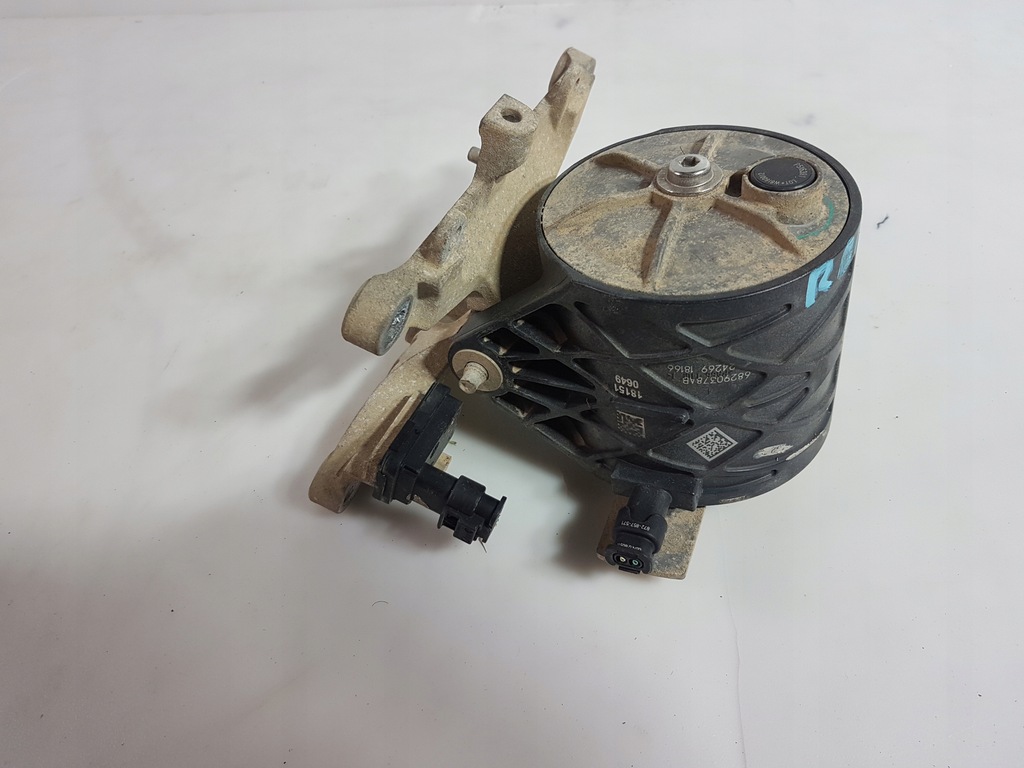 фото №9, Ram v 19- гаситель колебаний кабины правый левый usa