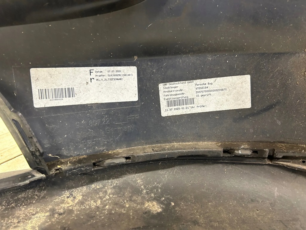 фото №11, Porsche taycan 9j1 бампер передний