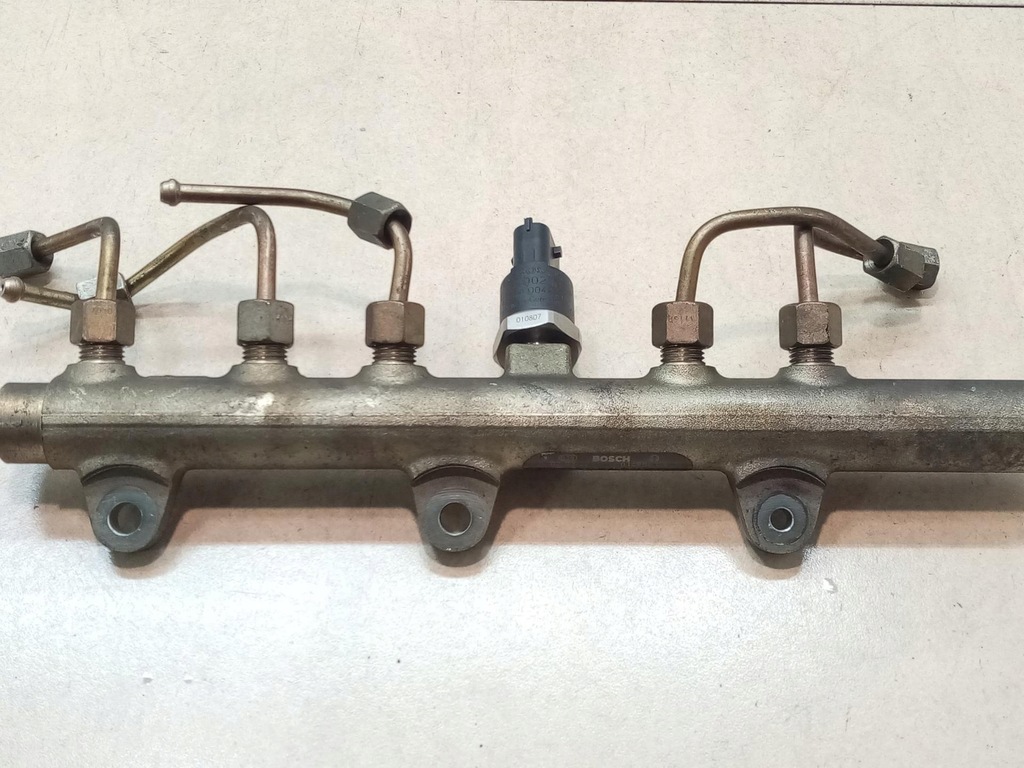 фото №7, Молдинг датчик alfa 147 1.9 jtd 0445214016