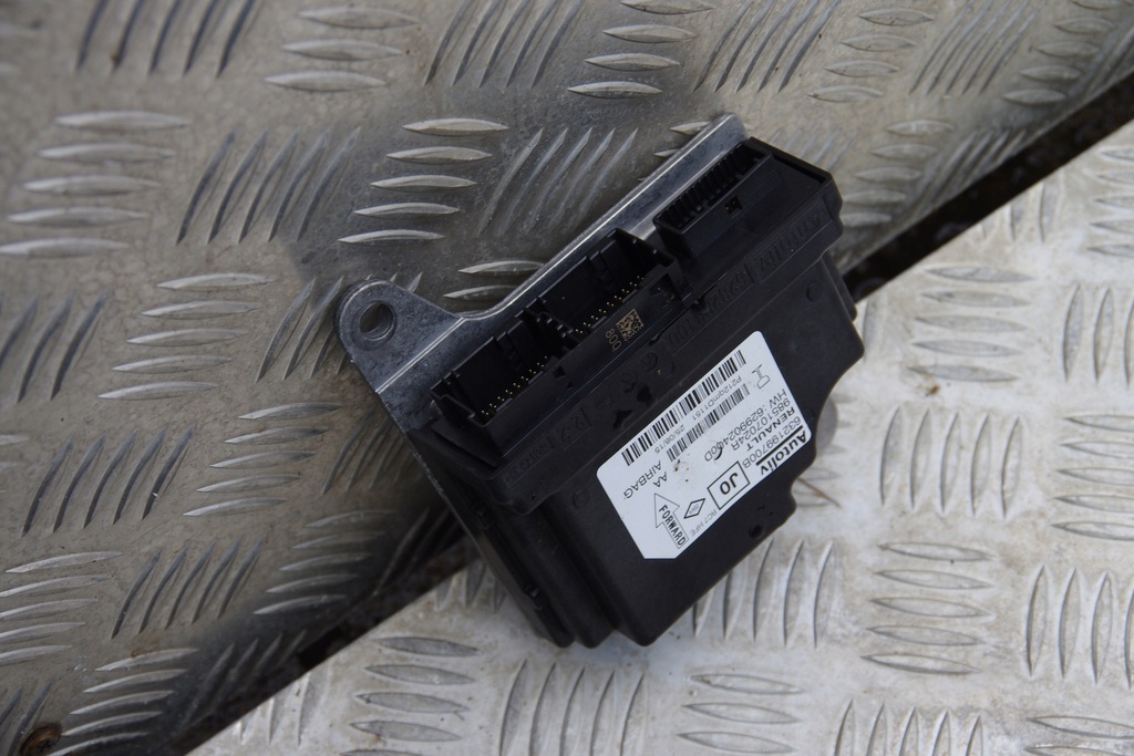 фото №1, Maduł датчик подушка безопасности подушек renault kadjar 985107024r 632199700b