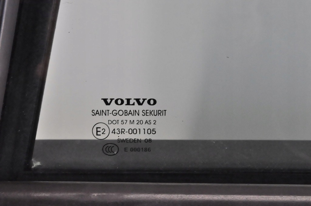 фото №11, Volvo v50 двері лівий задня задні kombi повний