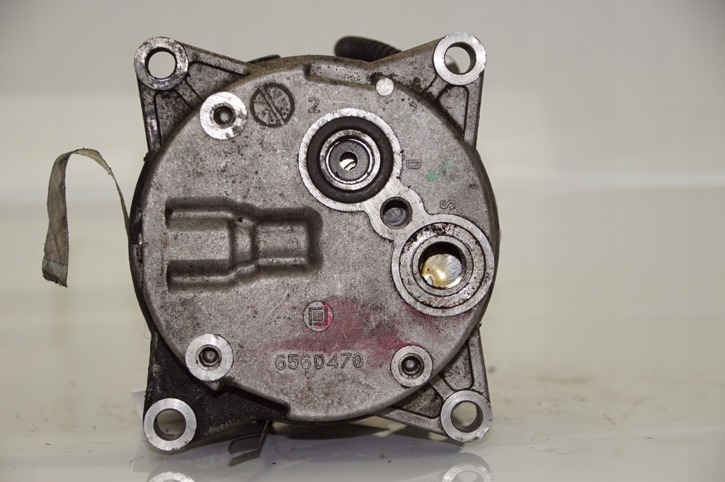 фото №3, Компресор кондиціонера 8200315744 renault thalia