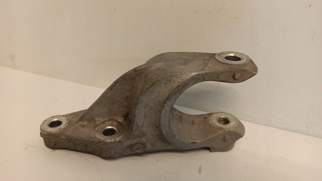 фото №1, Suzuki swift mk8 кронштейн опора двигателя