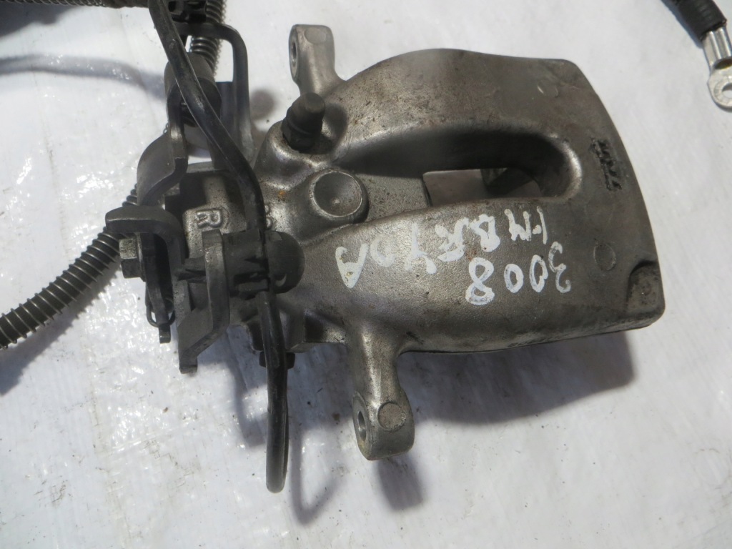 фото №7, Peugeot 3008 гибрид суппорт тормозной правый задний задняя