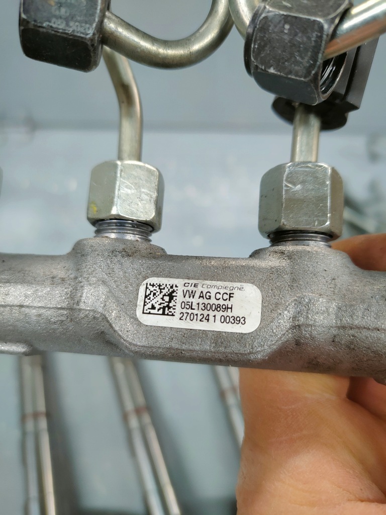 фото №8, Vw caddy 5 v 2k7 система упорскування форсунки насос 2.0-tdi dtr delphi 05l130755