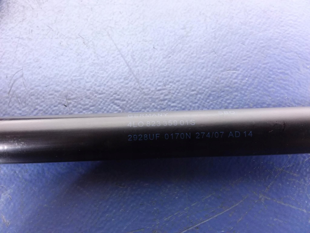 фото №5, Audi q7 4l амортизаторы задний крышки 4l082335901