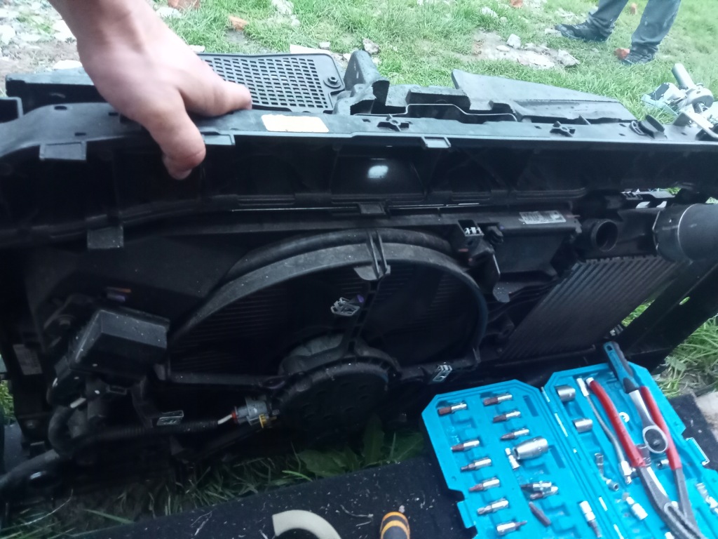 фото №12, Перед kpl clio v rs line terqh капот бампер pas led