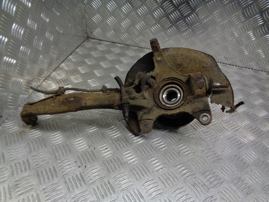 фото №1, Поворотний кулак ступиця правий перед rover 45 1.6