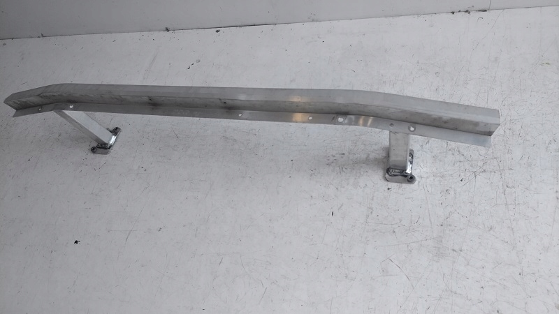 фото №1, Audi e tron балка бампера