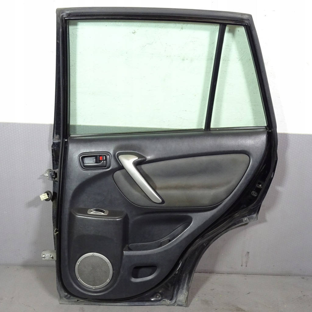 фото №7, Toyota rav4 ii дверь задняя правое 202