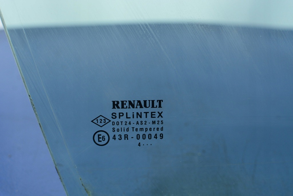 фото №2, Scenic ii стекло дверная правая передняя малый 04