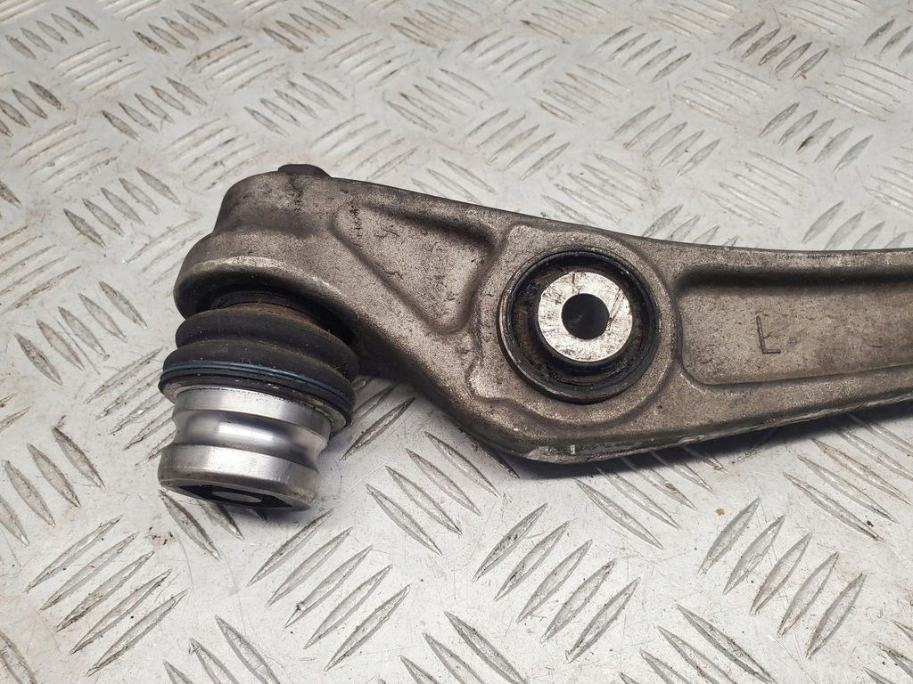 фото №7, Audi a6 s6 c7 4g 8k0407155c перед сторона левая рычаги