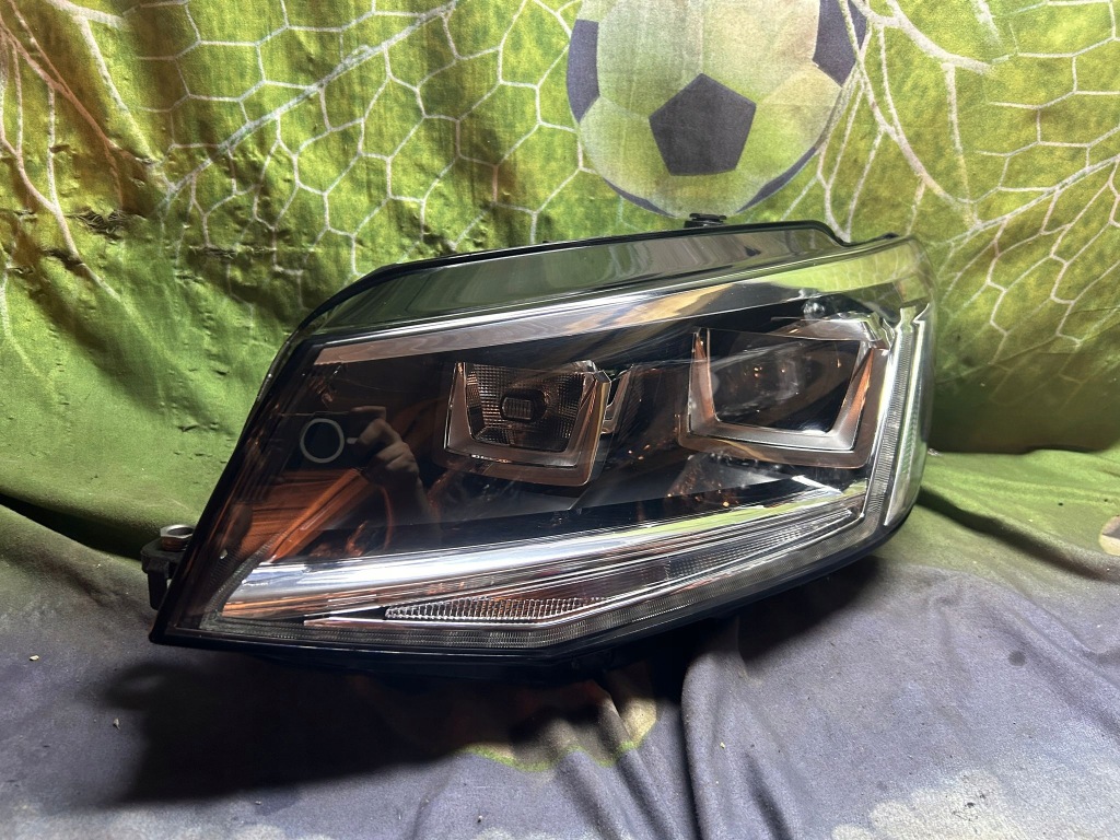 фото №1, Лампа передняя левая vw caddy 2k1941031b bi ксенон led