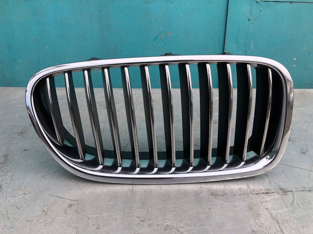 фото №1, Bmw f10 f11 правая решётка радиатора решётка радиатора 7200728 решётка радиатора решётка радиатора