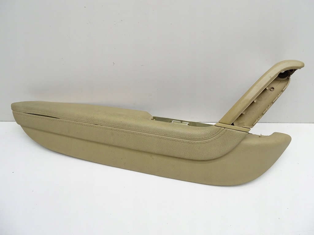 фото №1, Підлокітник ручка обшивка двері лівий перед передній vw passac cc 3c8867165d