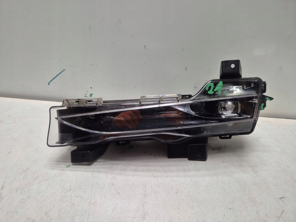 фото №1, Tesla model y 3 lift левый противотуманная фара led drl 1507932-00-c