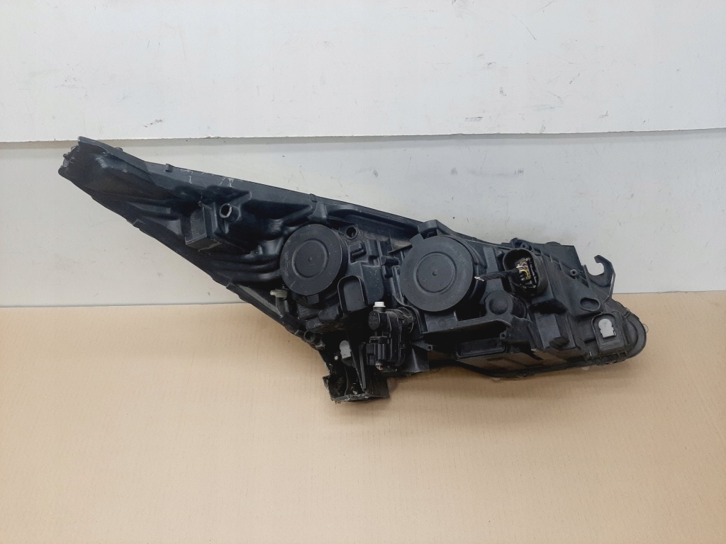 фото №12, Лампа левая перед peugeot 3008 i 09-16 angielska