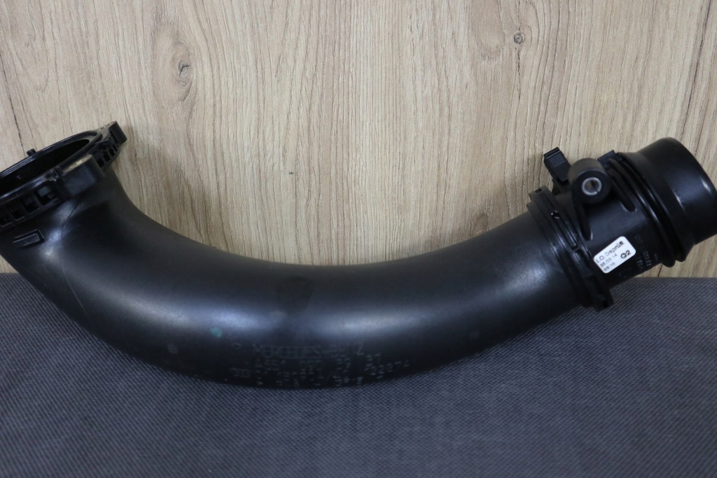 Mercedes slk r172 2.2 cdi шланг труба повітрозабірник повітря a6510903937 Оригінал