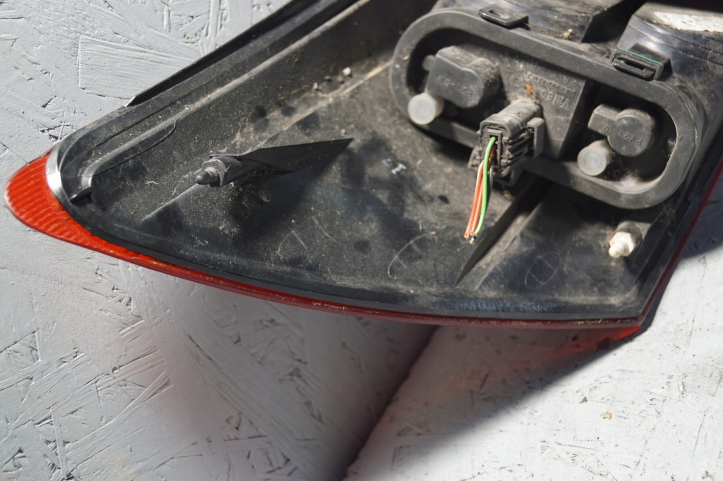 фото №8, Лампа правый задняя nissan qashqai j10